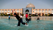 Iran 3D: Challenge of a civilization